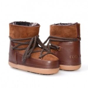 Free people Moon snow boots